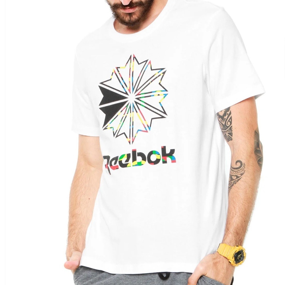 Reebok Classic • Starcrest Tee